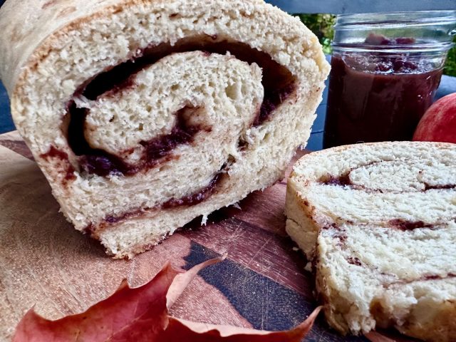 Apple Butter Bread -- Ribbons of spicy apple butter swirled throughout soft, homemade yeast bread make this the best bread you've ever had. | thatwhichnourishes.com