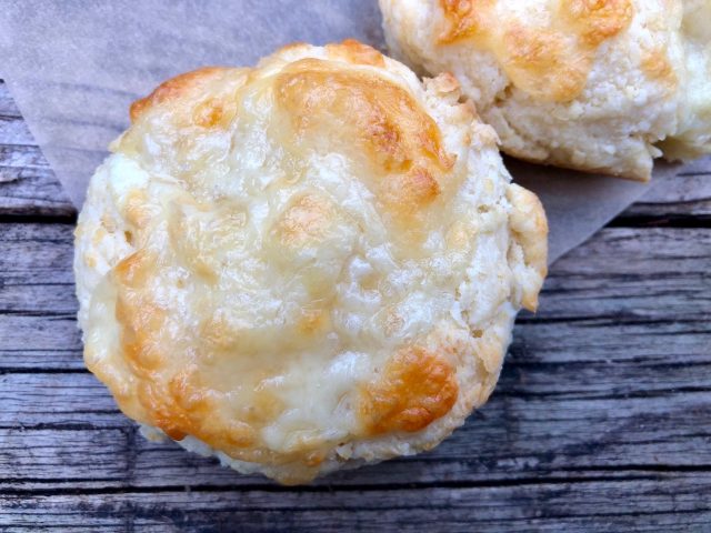 Cheddar Garlic Buttery Biscuits -- All the flaky, buttery goodness you love in my Buttery Biscuits just got taken up some notches with the addition of cheese and garlic! | thatwhichnourishes.com